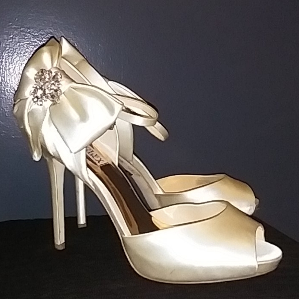 Badgley Mischka 9.5